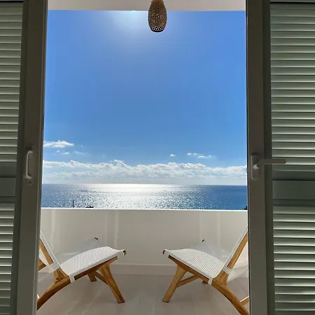 Blue Horizon 아파트 *