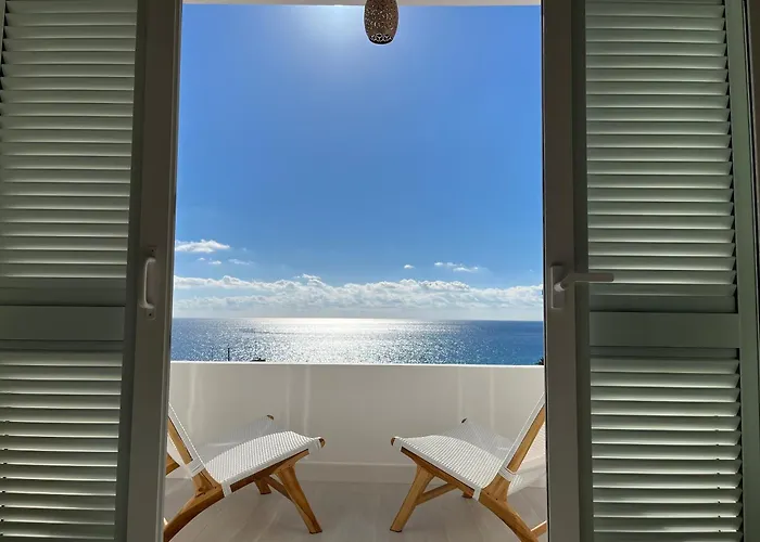Blue Horizon 아파트 *